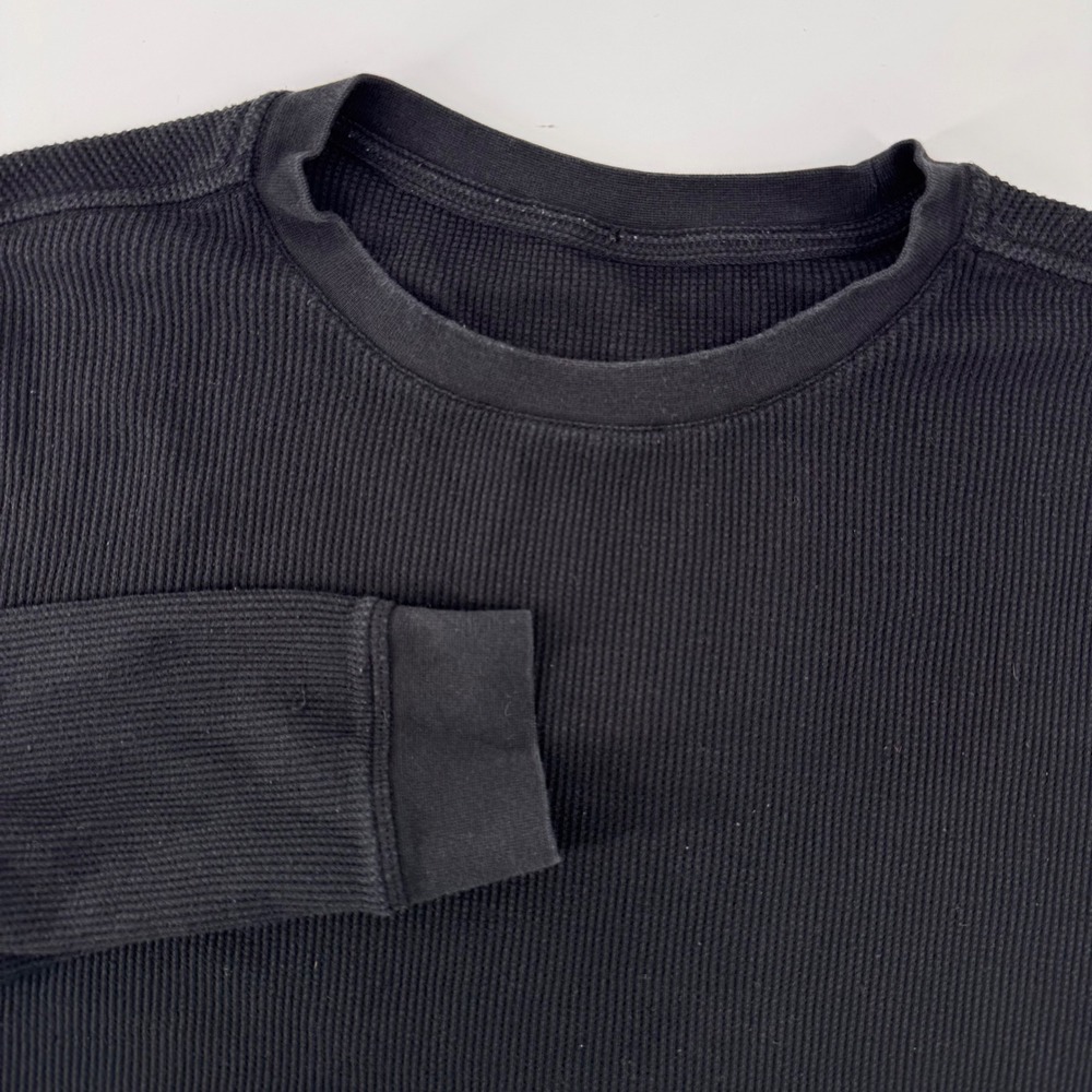 Vuori Thermal Shirt Mens Large Black Waffle Knit Long Sleeve Crew Neck V176